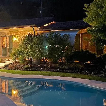 בקתה Vela Natura E Relax
