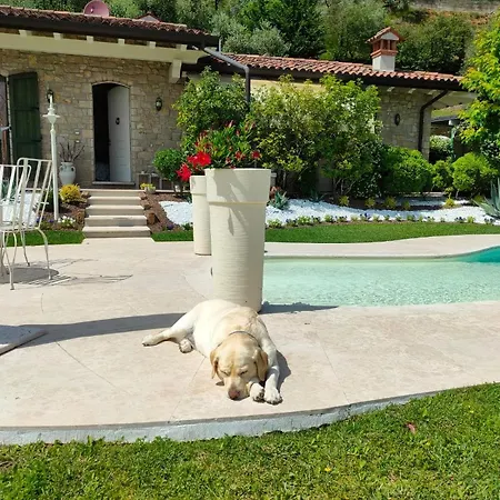 Vela Natura E Relax *