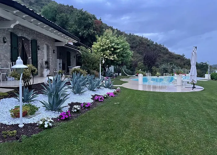 Vela Natura E Relax Chalet